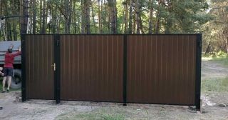 Купить распашные ворота из профнастила Инта, цена от 2704 руб.